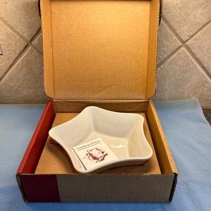 Longaberger Large Pottery Woven Traditions Heirloom Ivory  Shining Star Dish NIB